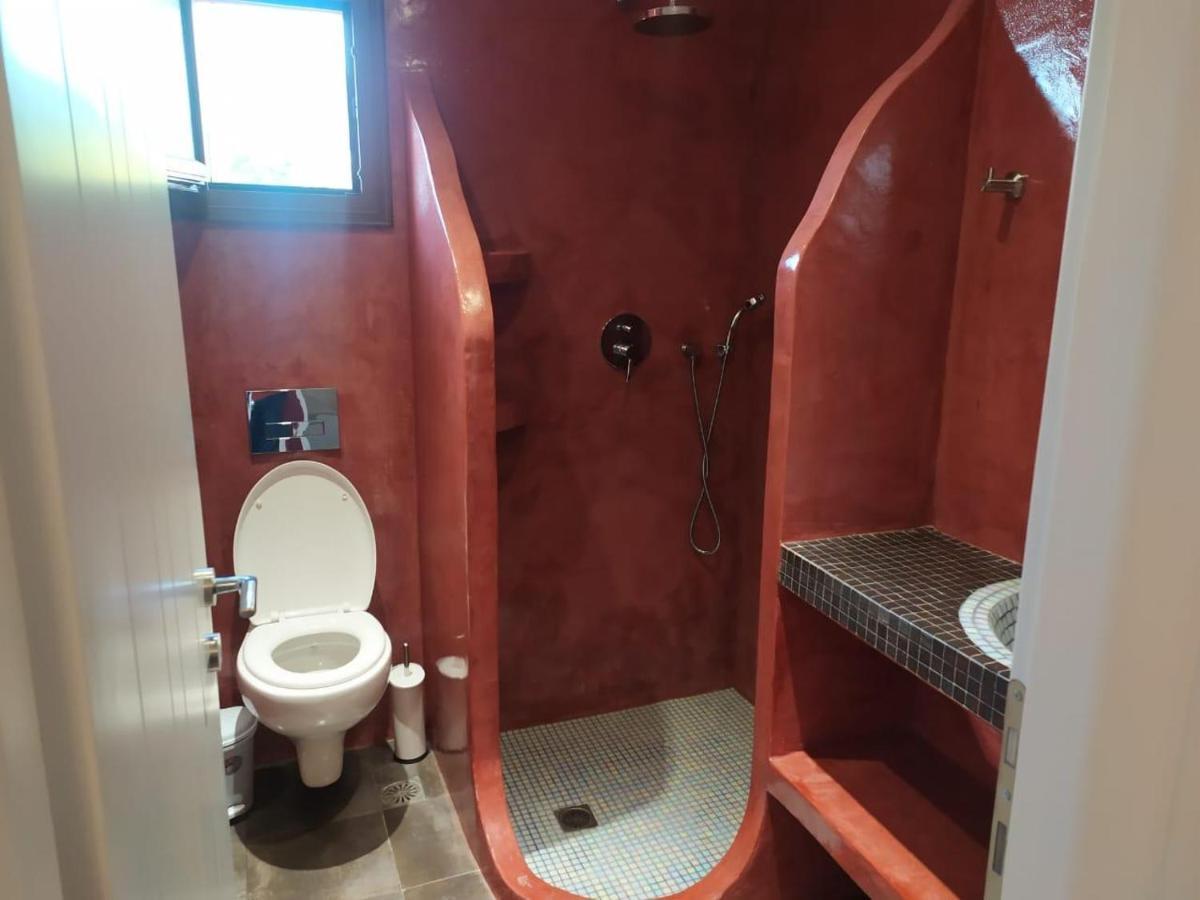 Mihal Suites Sarandë Esterno foto